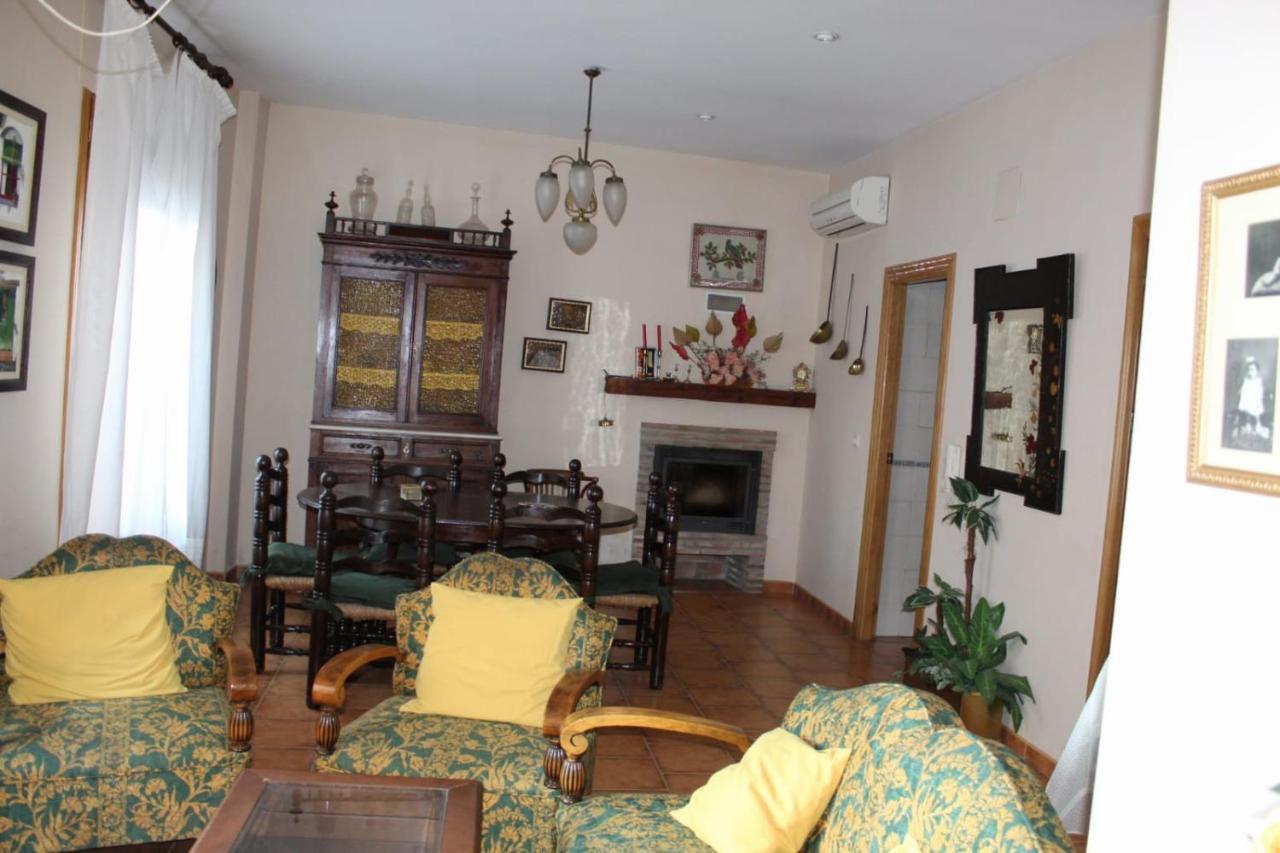 אלצ'ה דה לה סיירה Casa Rural Puerta De La Iglesia מראה חיצוני תמונה