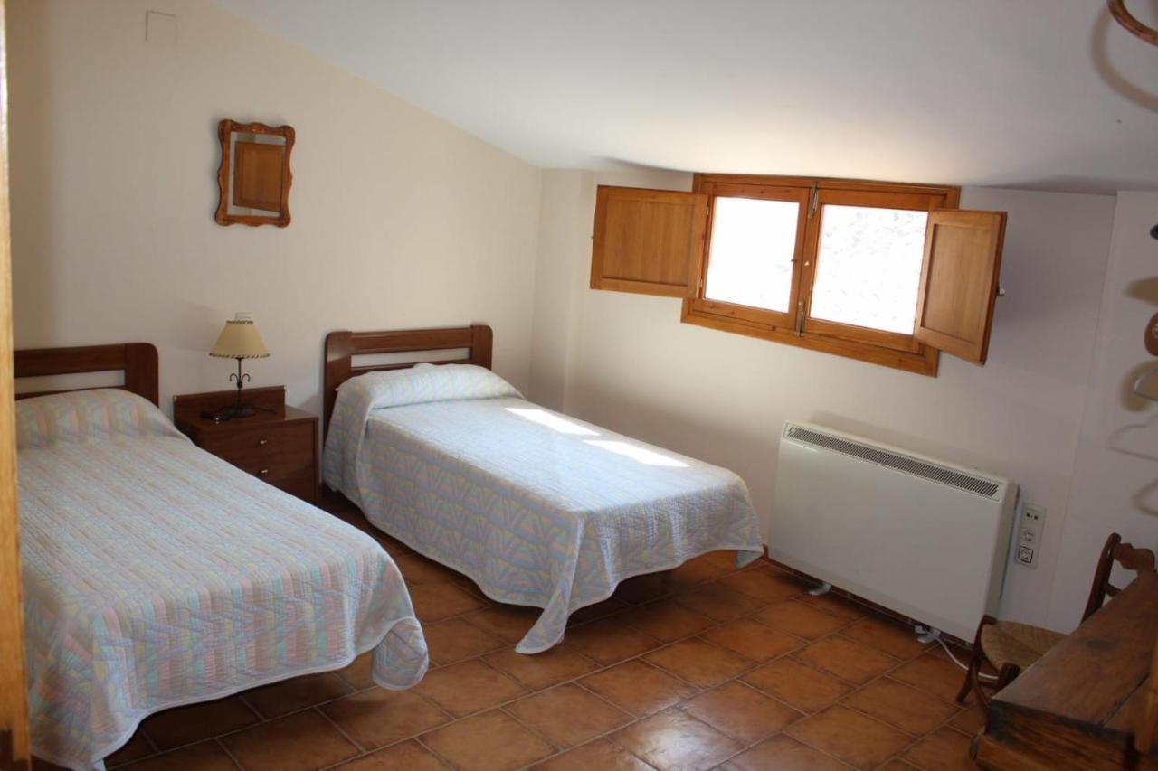 אלצ'ה דה לה סיירה Casa Rural Puerta De La Iglesia מראה חיצוני תמונה